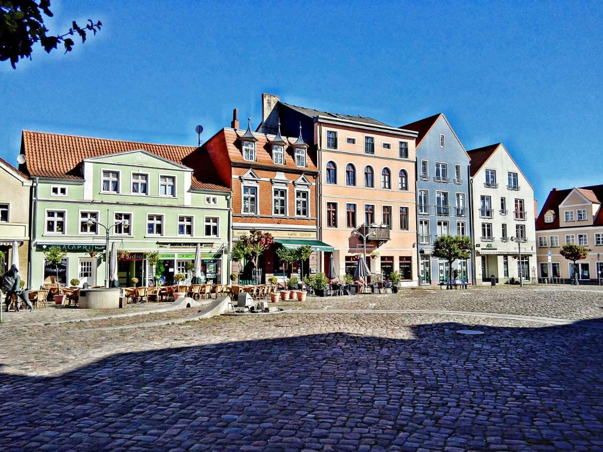 Ferienwohnung Am Ueckerpark Ueckermünde Eksteriør billede